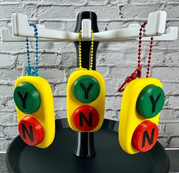 Yes\No Button Fidget Clicker Keychain for Stress Relief Bag Charm 3d Printed Sensory Toy Backpack Charm, Stocking Stuffer, Anxiety Relief